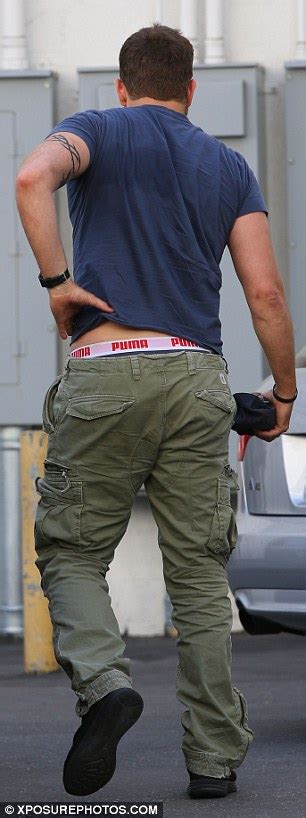 bradley cooper ellen underwear